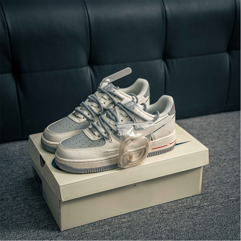 Men's Sneaker