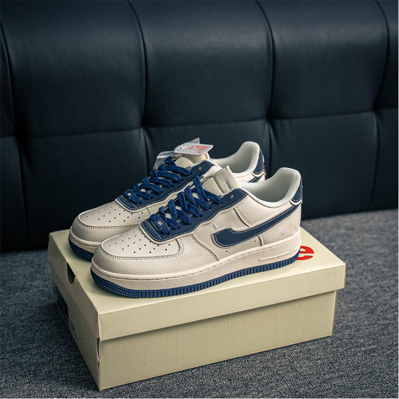 Men's Sneaker