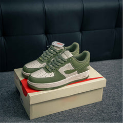 Men's Sneaker